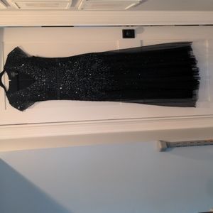 Adrianna Papell Gown 4